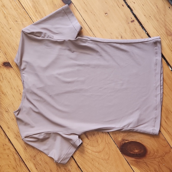 Retrod Top - Picture 2 of 4